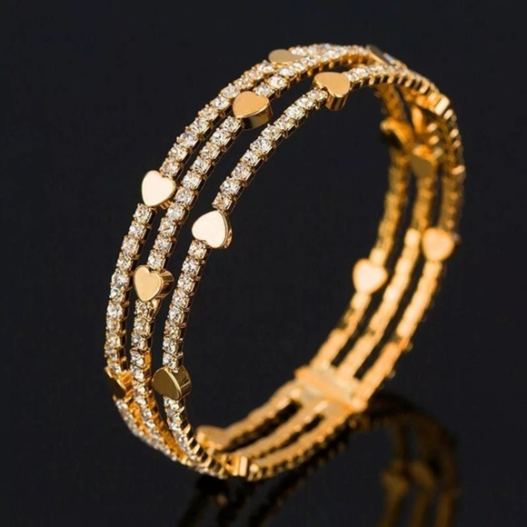 Luxury White Crystal Gold Plated Heart Bracelet - Picture 6 of 7